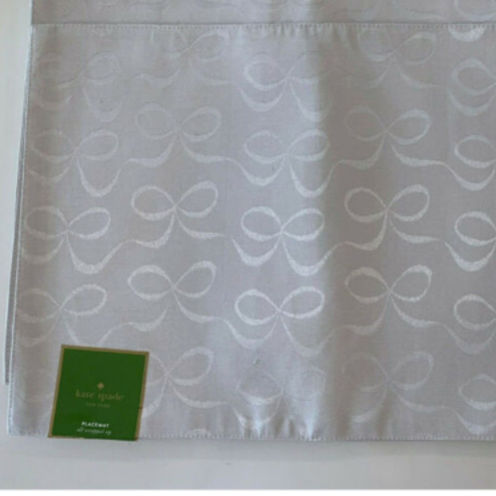 Kate Spade♠️ 6pcPlatinum Placemats- NWT